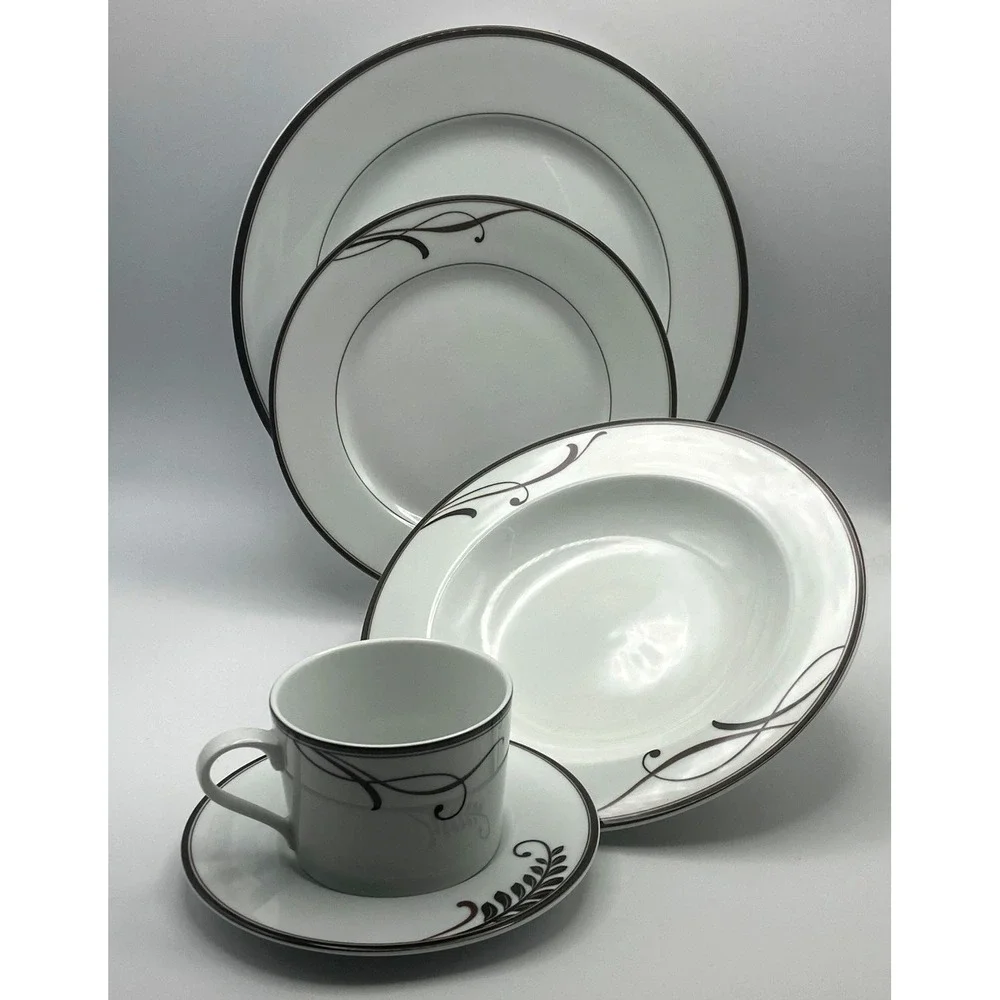 Mikasa Cocoa Blossom Five Piece Place Setting Plate Bowl Cup